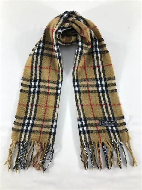 sciarpa burberry falsa|burberry scarf.